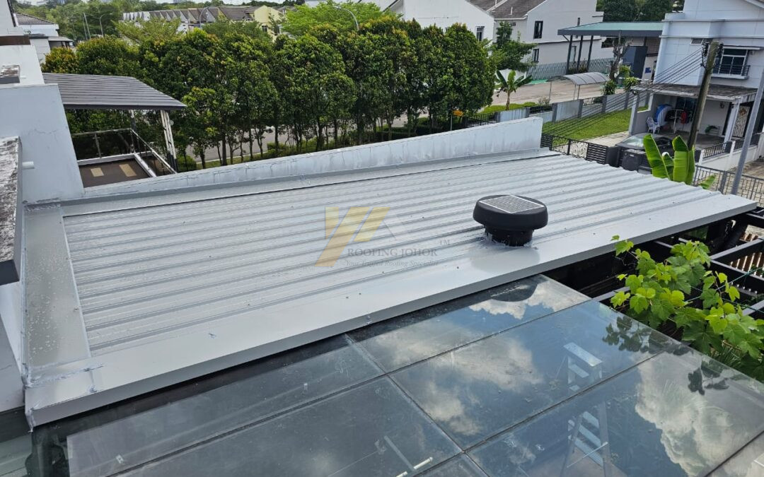 Metal Deck Pu awning installation at Setia Tropika